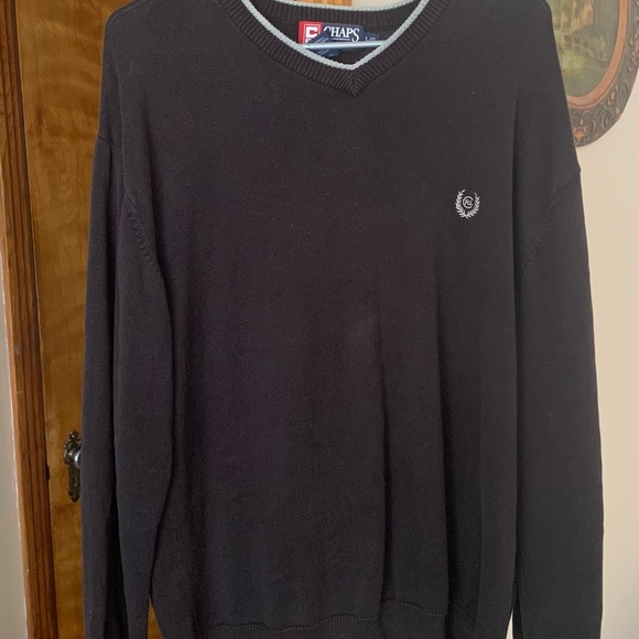Chaps Men's Black Sweater,size large, 30$ - Picture 4 of 5